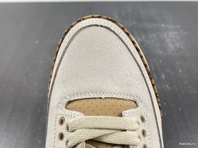 One Kick CT8532-102 Jordan Air Palomino 3 0626